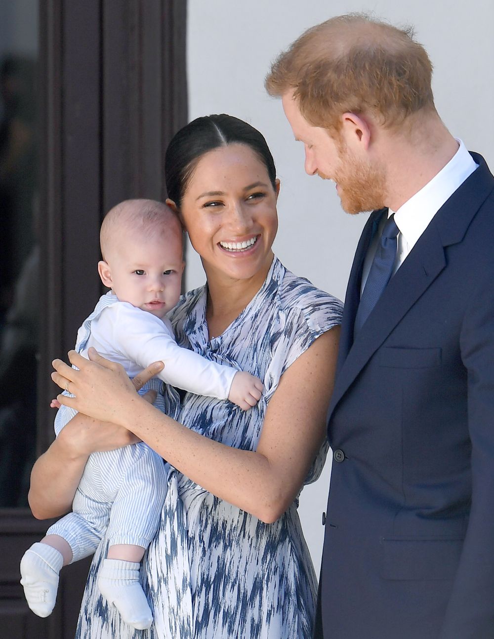 Meghan Markle È™i PrinÈ›ul Harry Au AnunÈ›at Data OficialÄƒ La Care Vor IeÈ™i Definitv Din Familia RegalÄƒ